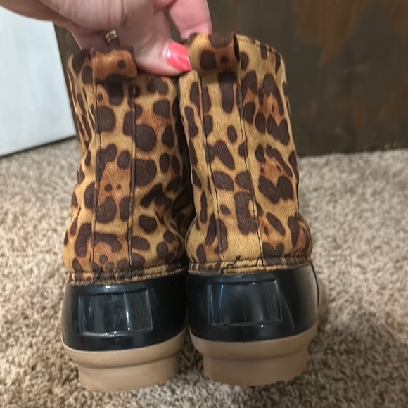 Leopard Print Women's Duck Boots - Picture 4 of 5
